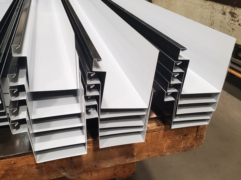 0.027" Aluminum Commercial Box Gutter