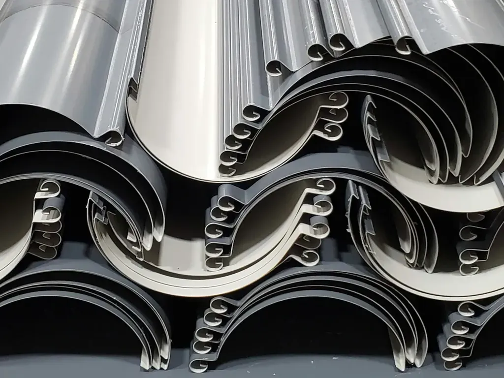 Reverse Bead 24 Gauge Kynar Steel Half Round Gutter - 6