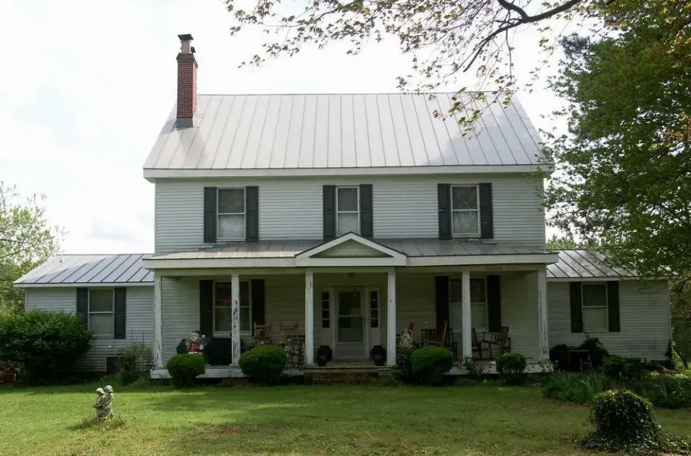 Snap Lock Roofing Panels on Home