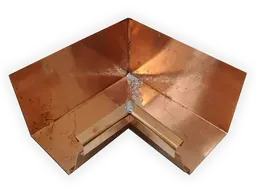 K-Style Copper Gutter Inside Miter